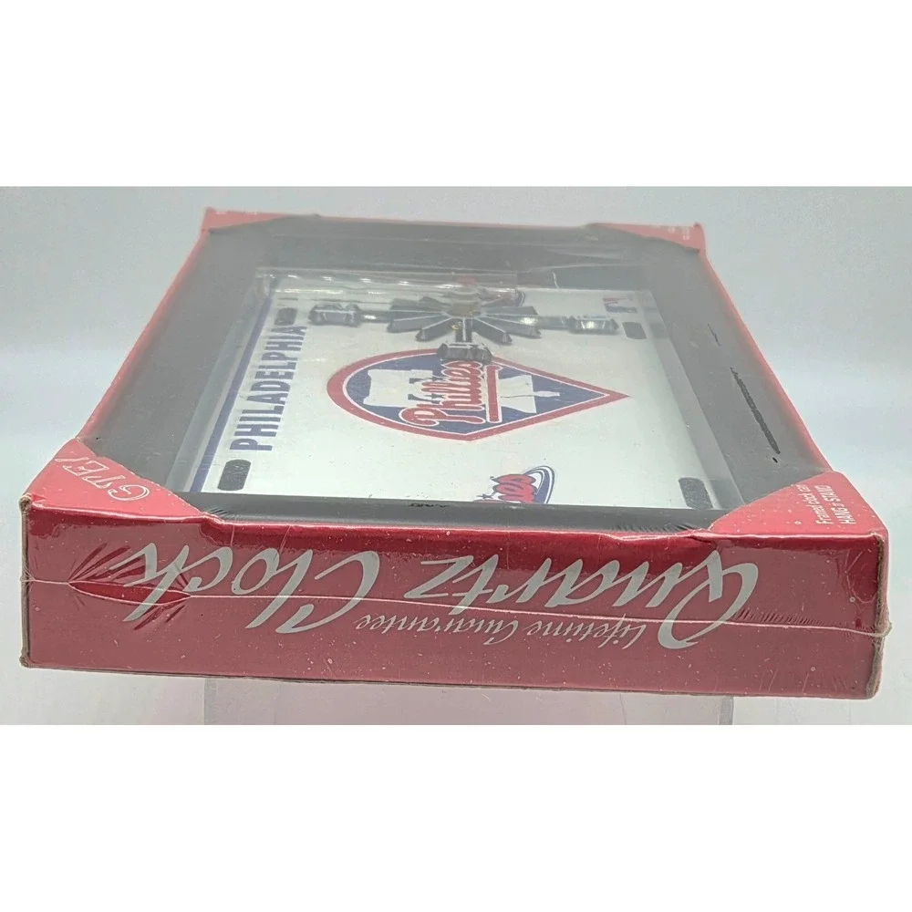 Philadelphia Phillies Quartz CLOCK NEW